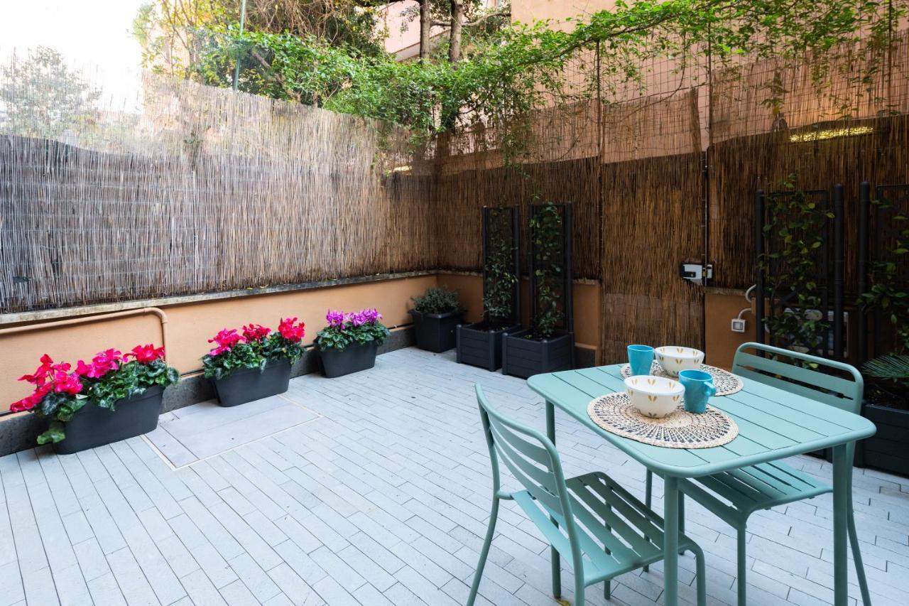 Casa Vegezio Near Vatican Museum And Metro Cipro Private Garden Check-In From 3 Pm To 10 Pm Exterior photo