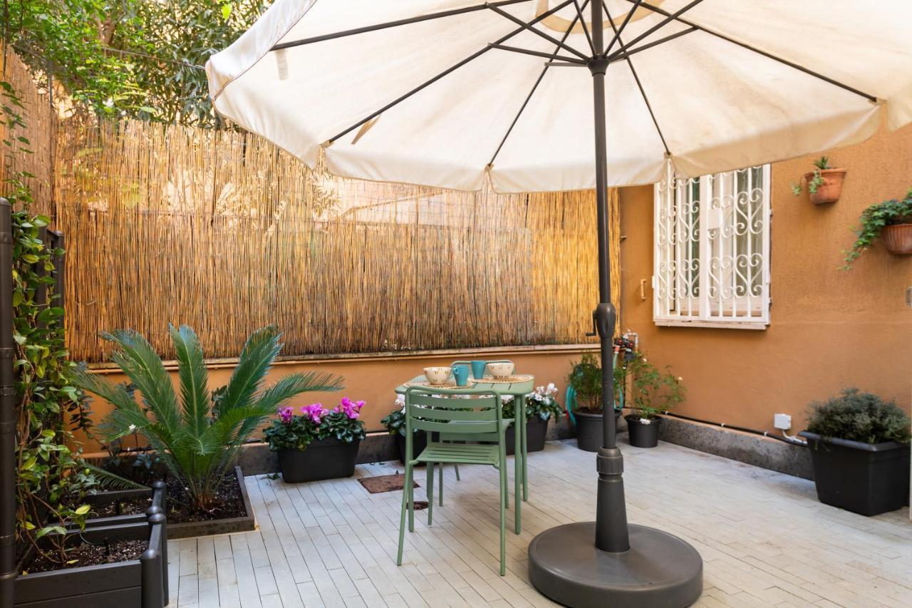Casa Vegezio Near Vatican Museum And Metro Cipro Private Garden Check-In From 3 Pm To 10 Pm Exterior photo