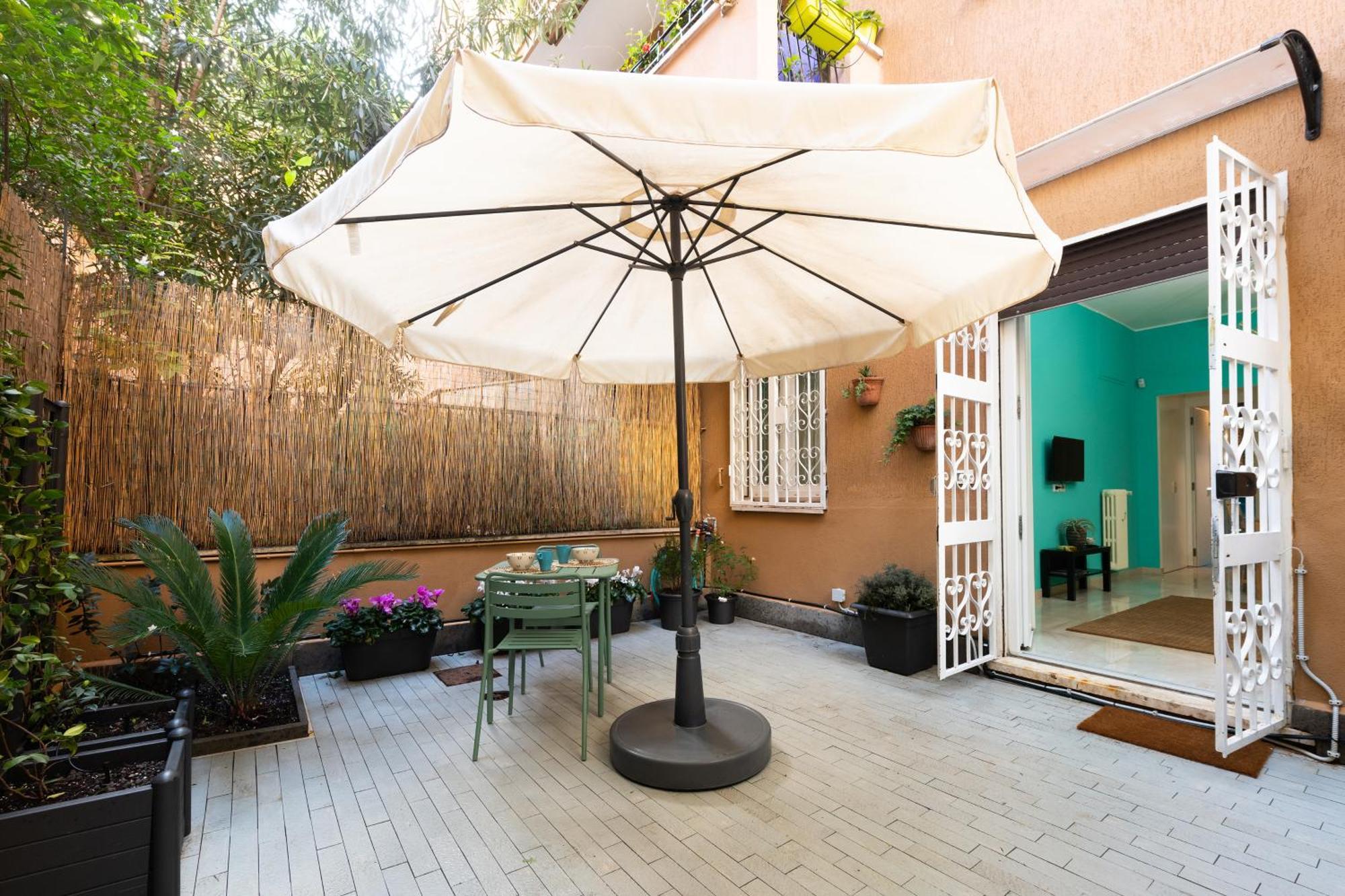 Casa Vegezio Near Vatican Museum And Metro Cipro Private Garden Check-In From 3 Pm To 10 Pm Exterior photo